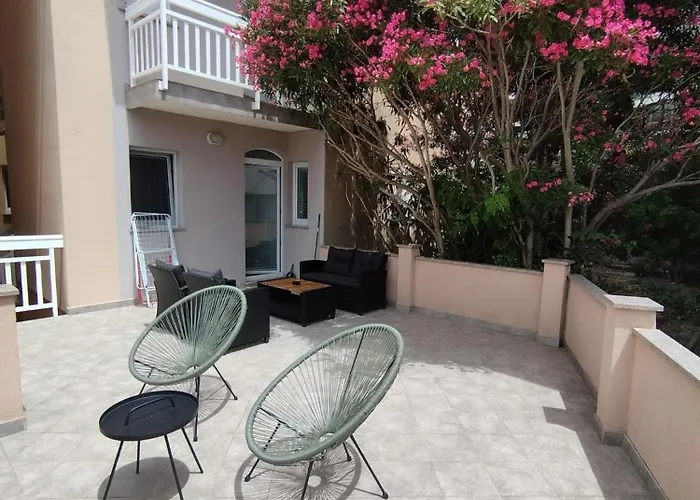 Daire Petar - 20 Meters From The *