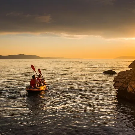 Petar - 20 Meters From The Apartamento Gradac (Split-Dalmatia)